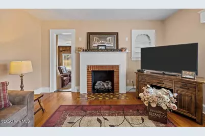 1307 N Respess Street, Washington, NC 27889 - Photo 7