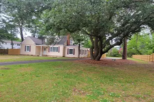 1307 N Respess St, Washington, NC 27889 - Photo 1