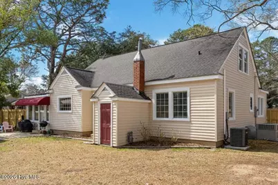 1307 N Respess Street, Washington, NC 27889 - Photo 33