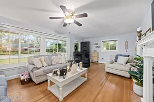 1303 W Rd, Kinston, NC 28501 - Photo 5