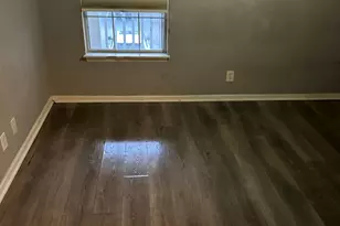 2926 Mulberry Ln, Greenville, NC 27858 - Photo 5