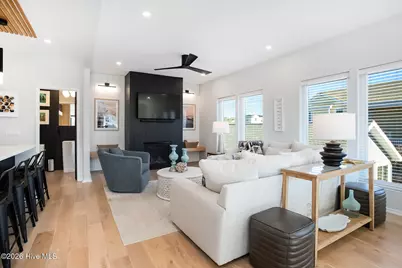 8 E Columbia Street E #B, Wrightsville Beach, NC 28480 - Photo 13