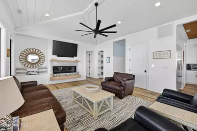 1423 N Shore Drive, Surf City, NC 28445 - Photo 31