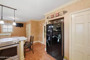 204 E College St, Whiteville, NC 28472 - Photo 17