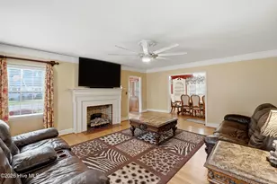 204 E College St, Whiteville, NC 28472 - Photo 11