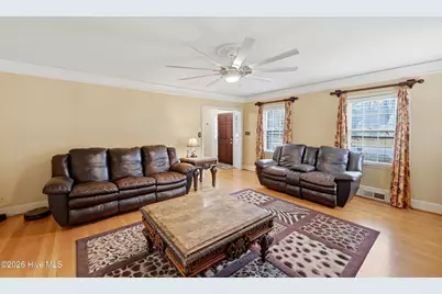 204 E College Street, Whiteville, NC 28472 - Photo 13