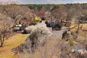 200 Cameron Ave, Vass, NC 28394 - Photo 7