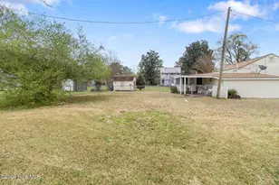 404 N Massey St, Selma, NC 27576 - Photo 27