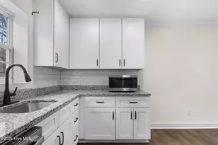 404 N Massey St, Selma, NC 27576 - Photo 9
