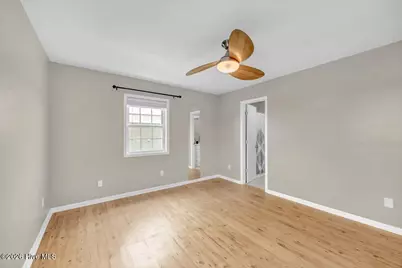 215 Atlanta Avenue #Apt 3c, Carolina Beach, NC 28428 - Photo 7