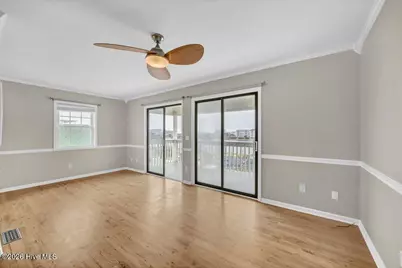 215 Atlanta Avenue #Apt 3c, Carolina Beach, NC 28428 - Photo 19