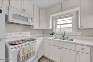 215 Atlanta Ave, Carolina Beach, NC 28428 - Photo 17