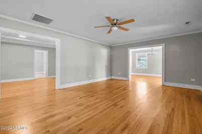 521 S Main Street, Broadway, NC 27505 - Photo 9