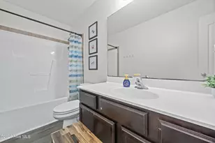 136 Braeburn Blvd, Richlands, NC 28574 - Photo 15