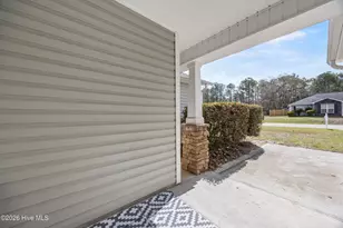 136 Braeburn Blvd, Richlands, NC 28574 - Photo 7