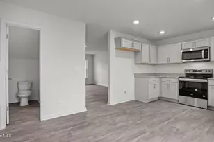3820 Dianne Dr NW, Wilson, NC 27896 - Photo 7