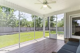 599 W Craftsman Wy, Hampstead, NC 28443 - Photo 27