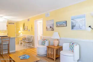 301 E Commerce Way, Atlantic Beach, NC 28512 - Photo 5