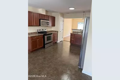 4136 Kittrell Farms Drive #V8, Greenville, NC 27858 - Photo 3