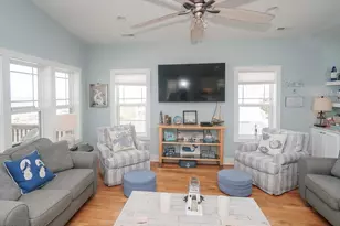 4619 E Beach Dr, Oak Island, NC 28465 - Photo 23
