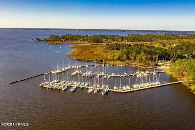 910 Hurricane Court, New Bern, NC 28560 - Photo 11
