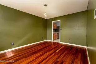 102 Newhan Ln, Jacksonville, NC 28546 - Photo 7