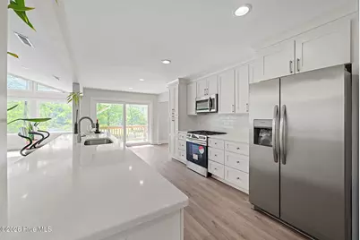 244 Shoreline Drive, New Bern, NC 28562 - Photo 11