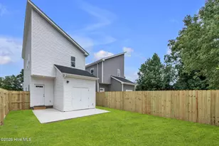 423 Elcinoca Dr, Elizabeth City, NC 27909 - Photo 9