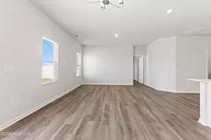 106 Nesbitt Ct, Jacksonville, NC 28546 - Photo 11