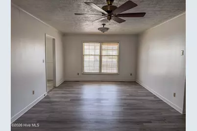 575 Veterans Road, Saint Pauls, NC 28384 - Photo 29
