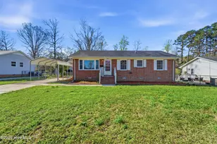 208 Puller Dr, Jacksonville, NC 28540 - Photo 1