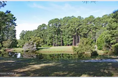 569 Lindgrove Place SW, Ocean Isle Beach, NC 28469 - Photo 1