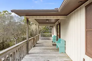 128 Doe Dr, Emerald Isle, NC 28594 - Photo 5