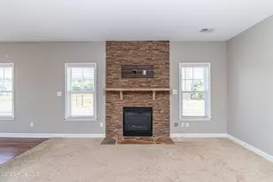 102 E Lake Dr, Goldsboro, NC 27534 - Photo 7