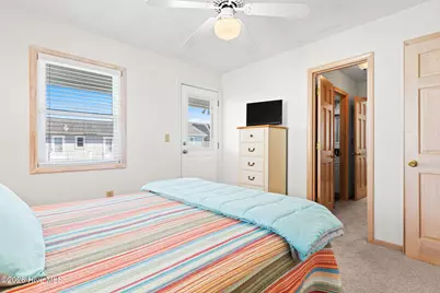 112 Sunshine Lane, Holden Beach, NC 28462 - Photo 25