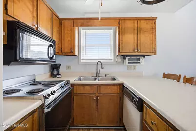 24 Bermuda Landing Place, North Topsail Beach, NC 28460 - Photo 19