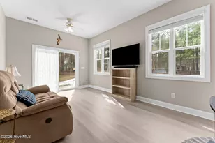 102 Roxburgh Ct, West End, NC 27376 - Photo 23