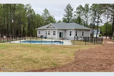 102 Roxburgh Court, West End, NC 27376 - Photo 9