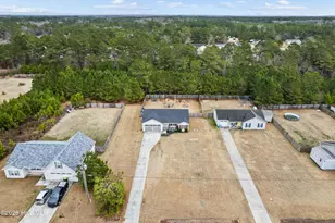 505 Cherry Blossom Ln, Richlands, NC 28574 - Photo 3