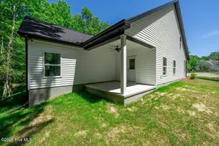 485 N Wild Rice Dr SW, Supply, NC 28462 - Photo 5