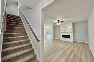 3738 Chatsworth Dr, La Grange, NC 28551 - Photo 3