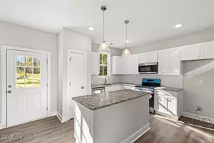 109 Plum Ct, Burgaw, NC 28425 - Photo 9