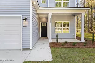 109 Plum Ct, Burgaw, NC 28425 - Photo 3