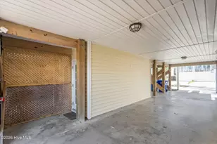 1612 Searay Ln., Carolina Beach, NC 28428 - Photo 37