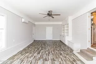 620 S Caswell St, La Grange, NC 28551 - Photo 9