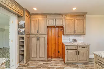 620 S Caswell Street, La Grange, NC 28551 - Photo 7