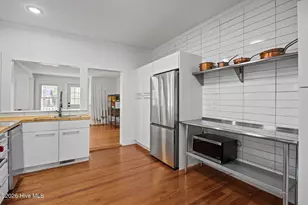 614 N Atlantic Ave, Southport, NC 28461 - Photo 9