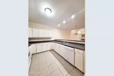 3016 Edward Court #B, Winterville, NC 28590 - Photo 7