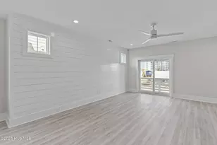 906 Second Street S, Carolina Beach, NC 28428 - Photo 21