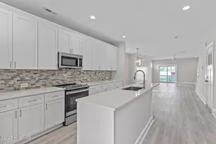906 Second Street S, Carolina Beach, NC 28428 - Photo 13